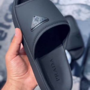 Black Casual Slide Sandals